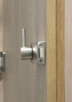 Locking detail