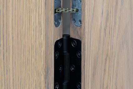 hinge detail