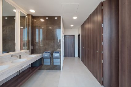 Esteem system in walnut laminate