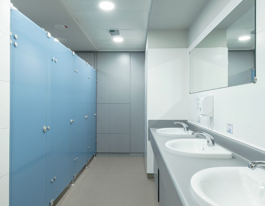 Elan toilet cubicles