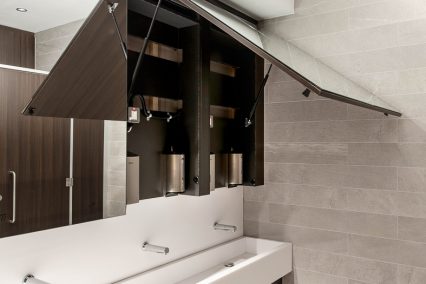 Mirror housing unit interior